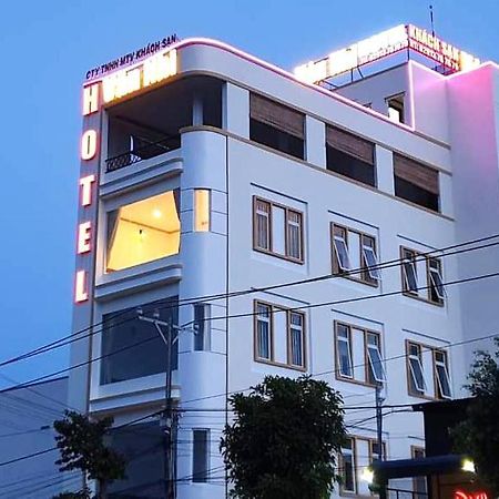 Khach San Van Nhi Bac Lieu Экстерьер фото